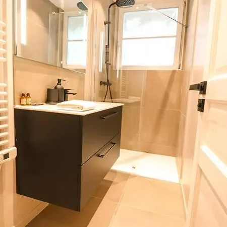 דירה New Renovated Flat Invalides Effeil Tower 4 People *